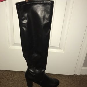 Kenneth Cole Free Love Tall Over the Knee Boot